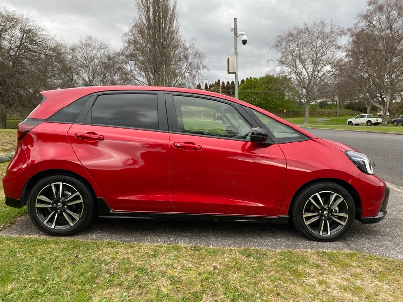 2023 Honda Jazz | E:HEV RS 1.5PH E:HEV | 24706 | 2