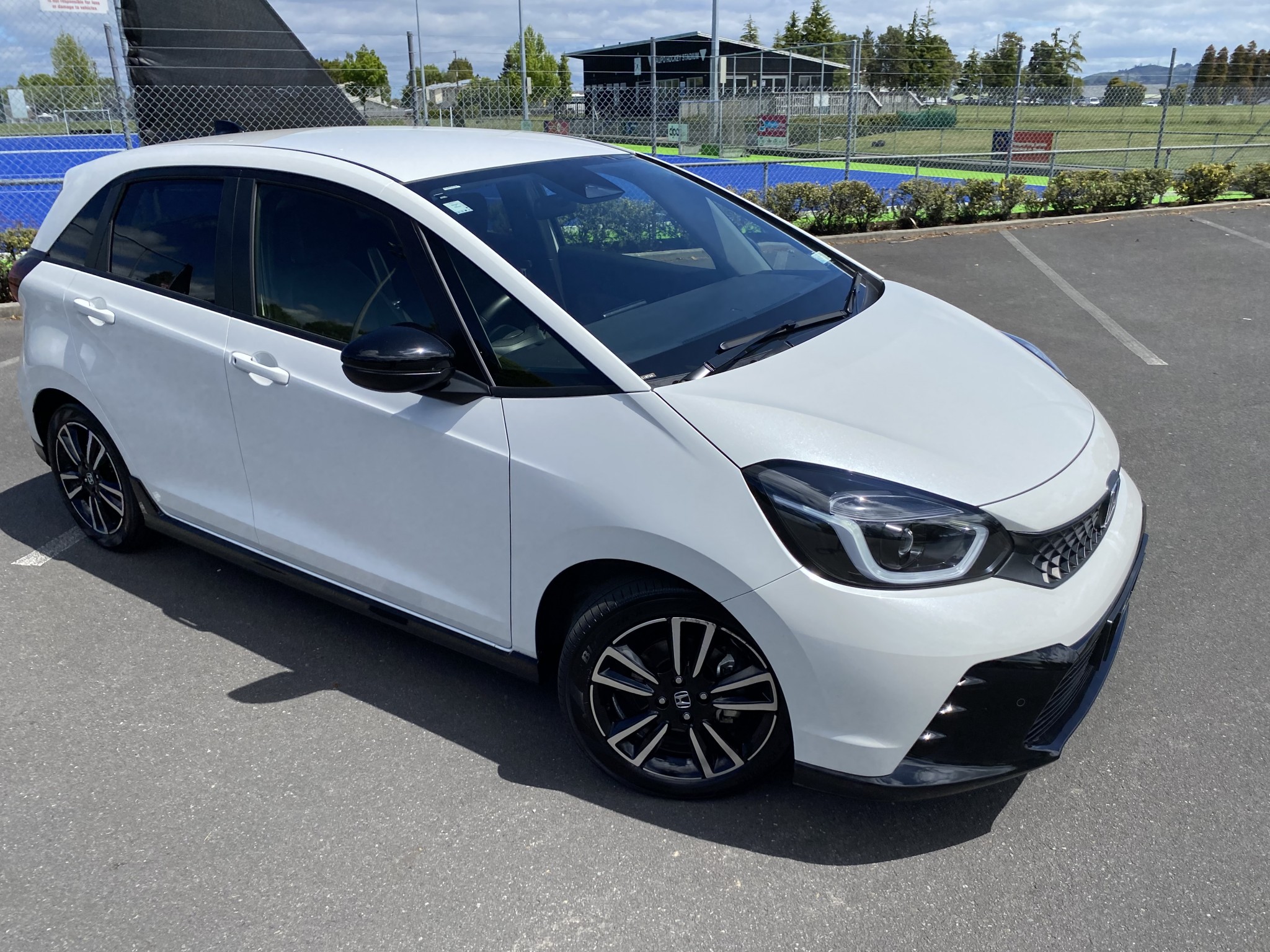 2023 Honda Jazz | E:HEV RS 1.5PH E:HEV | 25042 | 5